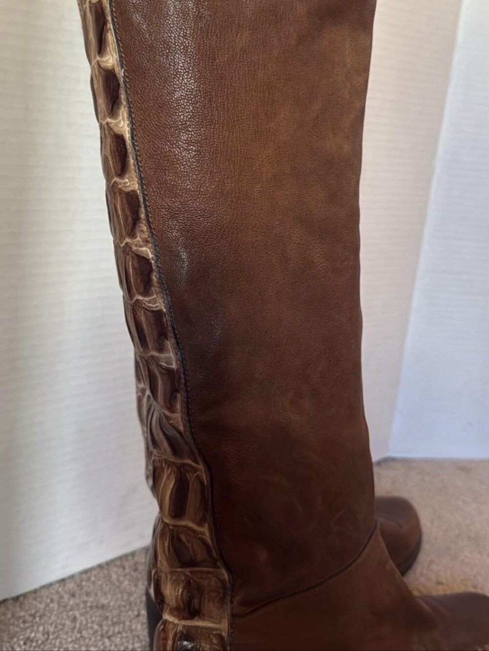 STUART WEITZMAN CROC HORNBACK LEATHER KNEE HIGH BOOTS ✨ - Picture 4 of 11